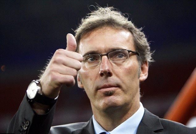 Maurizio Sarri, calon pelatih Chelsea. Copyright: © INDOSPORT